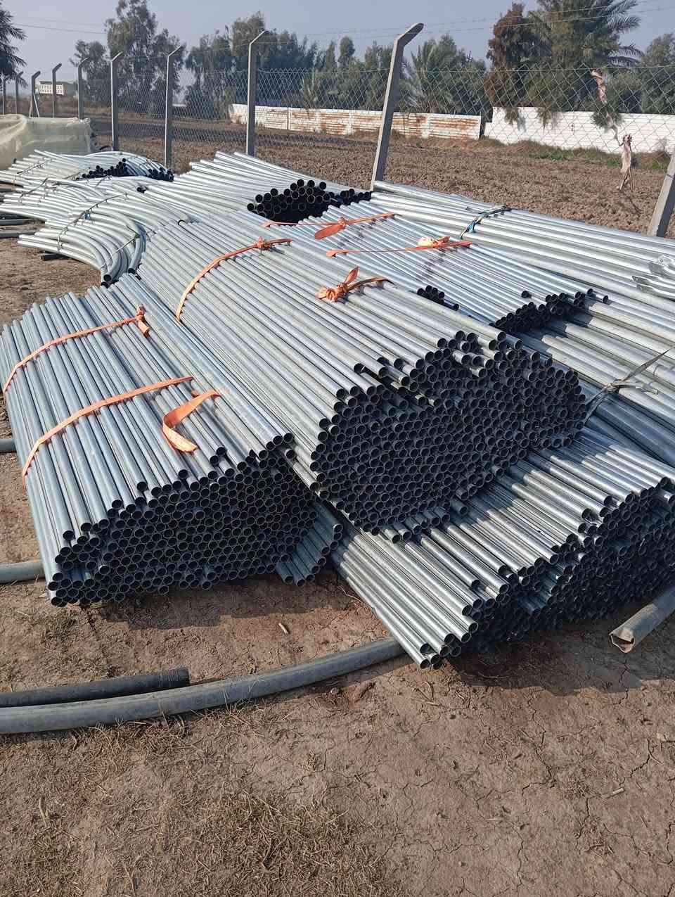 #السلام عليكم اخوان على بركه الله تعالى تم وصول وجبه جديده من البيوت البلاستيكية لبناني الصنع جديد غير مستعمل حديد ثقيل مغلون مع سيم ونايلون تركي ضمان 3 سنوات 180 مايكرو
قياس النايلون 33×14 لكل بيت /2/ روله
سيم /50/ كيلو لكل بيت
 عدد الاقواس/ 22/ قوس الطول/52/ متر والعرض/9/ متر #للاستفسار ***********/*********** يوجد توصيل لكافه المحافظات ويتوفر ايضا كادر لنصب البيوت .
#العنوان. بابل محاويل ناحيه الامام الطريق السريع.
