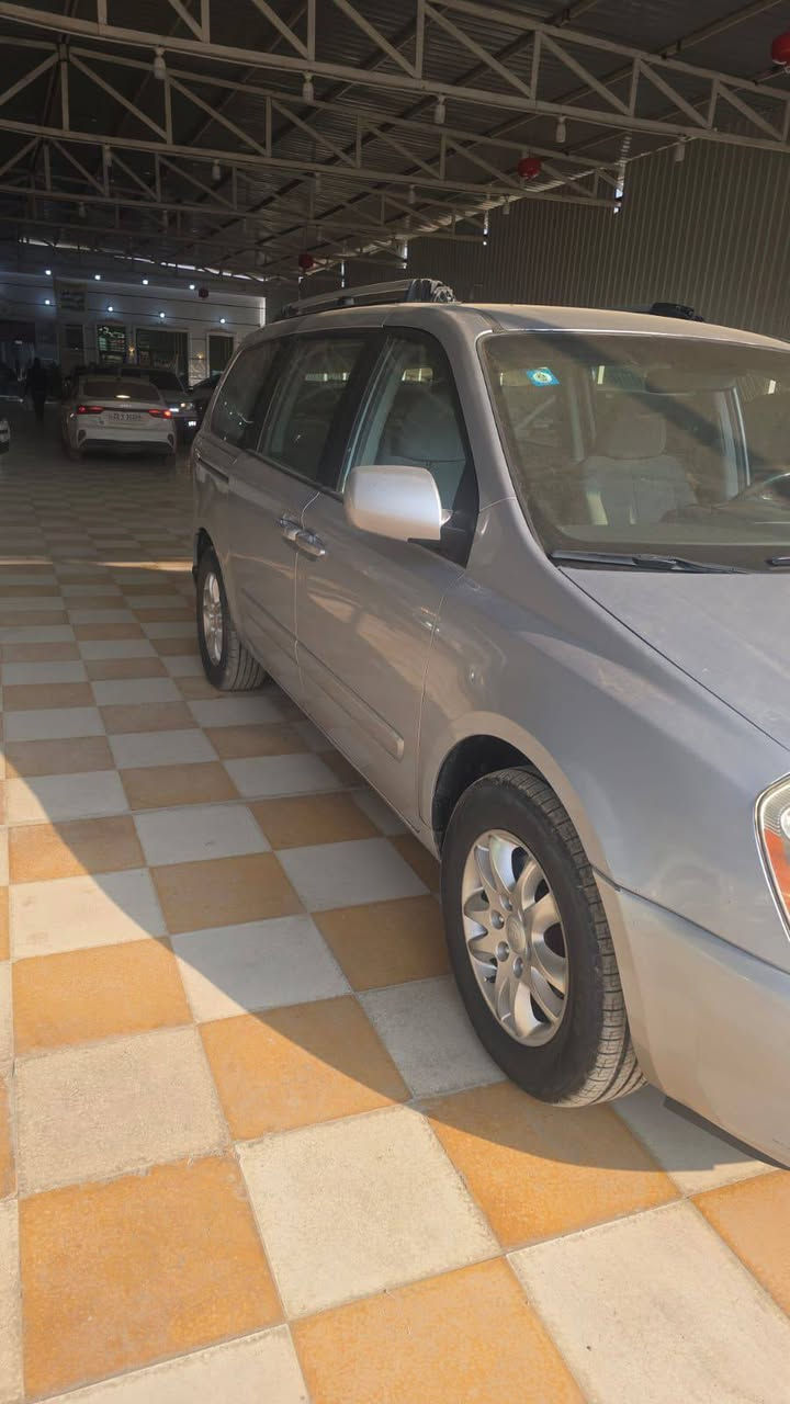 سيدونا 2007 أمريكي مكينه ٣.٨ جاملغ امامي تبديل وجاملغ خلفي صبغ ولباقي كفاله كير مكينه حداديه كله جديد رقم ديالى السعر 124وبيه مجال وتوجد سيارات بالتقسيط لمزيد نن المعلومات اتصل بالرقم *********** او زورونا موقعنا بابل
