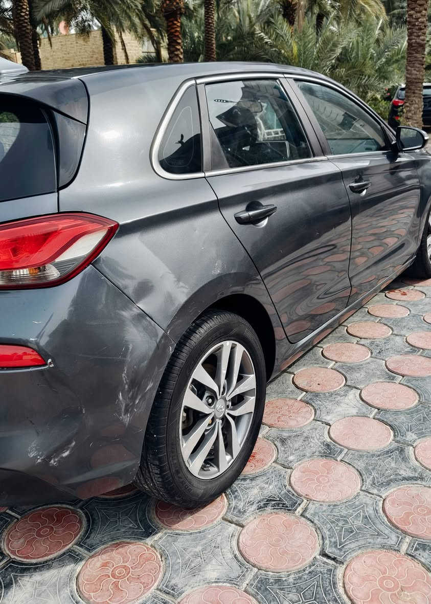 للبيع النترا (هاج باك) موديل 2020 ضرر اربع قطع صبغ بدون دواخل فقط صبغ  مكينه (2000)  مكفوله
تخم تاير جديد حداديه جديده ، تدفئه تبريد جديد 
مواصفات ( كامره حساس ،تدفئه كشنات + ستيرن بعد بيها مواصفات سياره خير من الله .

السعر 105 وبيها مجال 

(العنوان بابل - المسيب ) للاستفسار ‏‪***********‬‏
