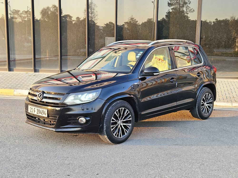 بەناوی خوای گەورە ....
ڤۆڵگس واگن تیگوان بلاک ایدیشن 2012 R.‌L فول مواسەفات  دەبڵ ئەکسل پانۆڕاما شاشە ئاوێنە کارەبا تەحدید سورعە سێ مۆد گێر تۆماتیک و عادی و گێر لە سوکان کوشن جلد کوشن هیتەر  فول ولە مواسەفاتی زۆر جوانی تیایە مەکینە و گێر و کارەبایی و تەبرید تەقەو ڕەقەی بەشەرت 
ڕەقەم و سەنەوی تازەیە بێ دەع پێش و پشتی کەپسە بێ بۆیاغە هیچ هیچ بۆیاغی نیە تەنها سارد و شوخت و کارت کاری ئەویش سۆنەرەکەیم داناوە نرخی زۆر زۆر گونجاو 
95 گەڵاو مەجالێکی برایانە 
شوێن سلێمانی 
*********** السليمانية, العراق
