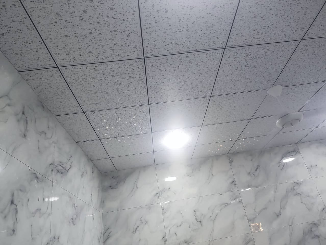 مؤسس كهرباء وماي ومجاري بالنجف احمد الكهربائي هاذ رقمي للتواصل ***********
