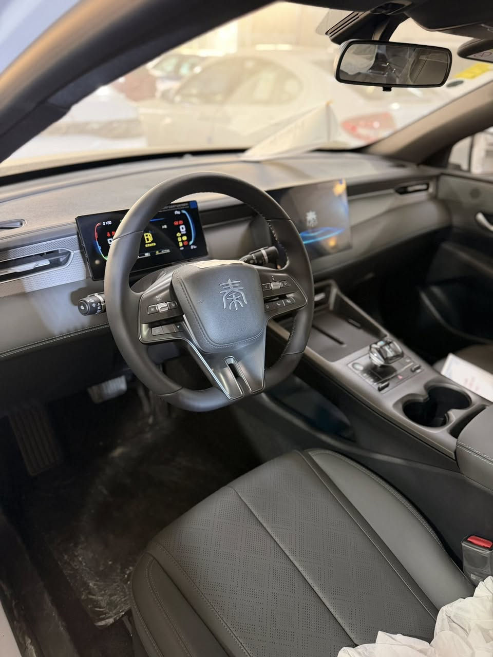 السلام عليكم 🫡
للبيع (BYD) جن بلاس زيرووو
غراضها كلها موجوده
العنوان / بغداد / البياع
رقم الهاتف / ***********
