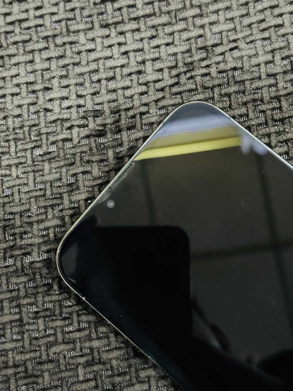 ايفون 13 برو ماكس
ذاكرة 128 
بطارية 84‎%‎
تك سيم
لون زيتوني
مبدل شاشة فيس شغال بس مايلقط واكو شخط يمه خفيف فقط
كامرات فول
السعر 420 وبي مجال
***********
