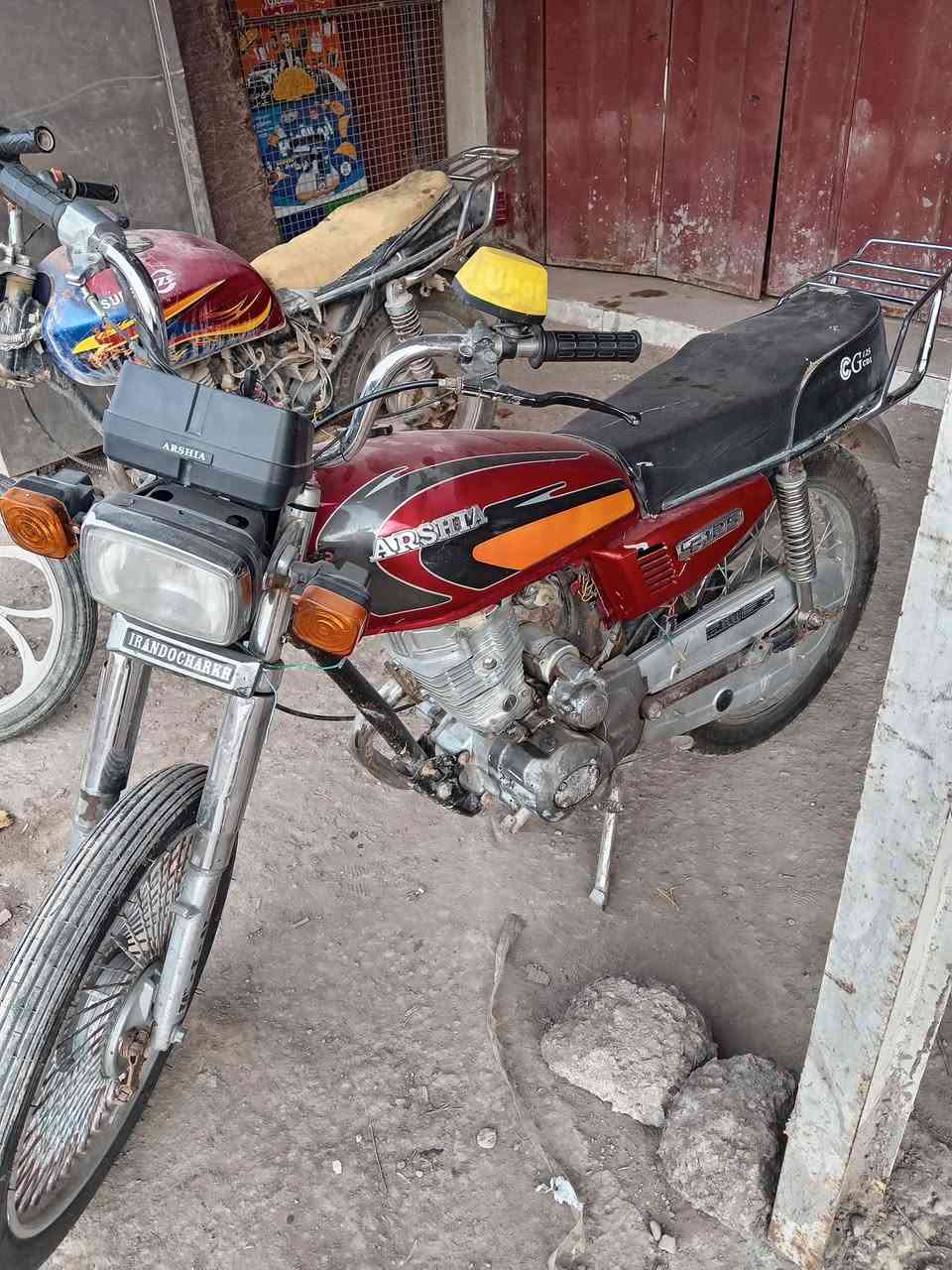 السلام عليكم
دراجات للبيع

 الرصاصيه مابيه اوراق شاصي شلامجه تعمير 25 شلامجه سعره 625 وبيه مجال قليل 

الحمره اوراق اصولي مكينه 5كير مديل 14 سعره 400 وبيه مجال قليل 

الزركه كلك مديل 20 سعره 250 وبيه مجال 

كلهن شغالات المو شراي لايراسل


**إذا كنت صاحب هذا الإعلان وتريد حذفه لأي سبب، رجاءا أرسل رسالة إلى الدعم الفني**