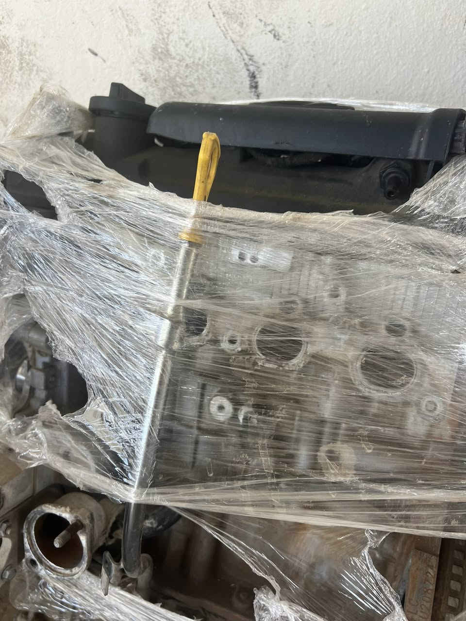 محرك اكسنت 1400 شرط الشغل والضمان كازكت حديد برغي مامفتوح بي ضمان 10 ايام للستفسار ***********
