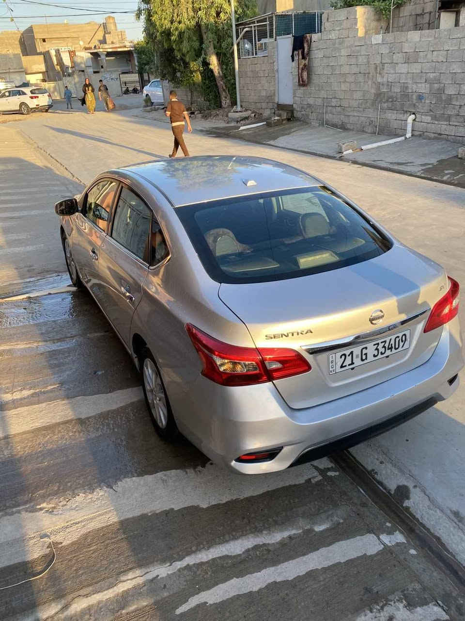 نيسان سنتره 
2019sv

سياره جديده تحكم ستيرن تبريد تدفئه كير مكينه حداديه كله بل شرط رقم سليمانيه كود بانزين الموشراي لايكسر بل سياره ترايك مكه تروح وترجع  
رقمي 
*********** كركوك, العراق
