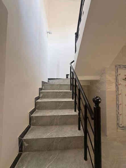 2 نوم وصالة ومطبخ وخدمات 
80 متر 🏠

حي جهاد الفين يمه سوك الامانه 

للاستفسار *********** 

سعره ١٤٥ بي مجال
