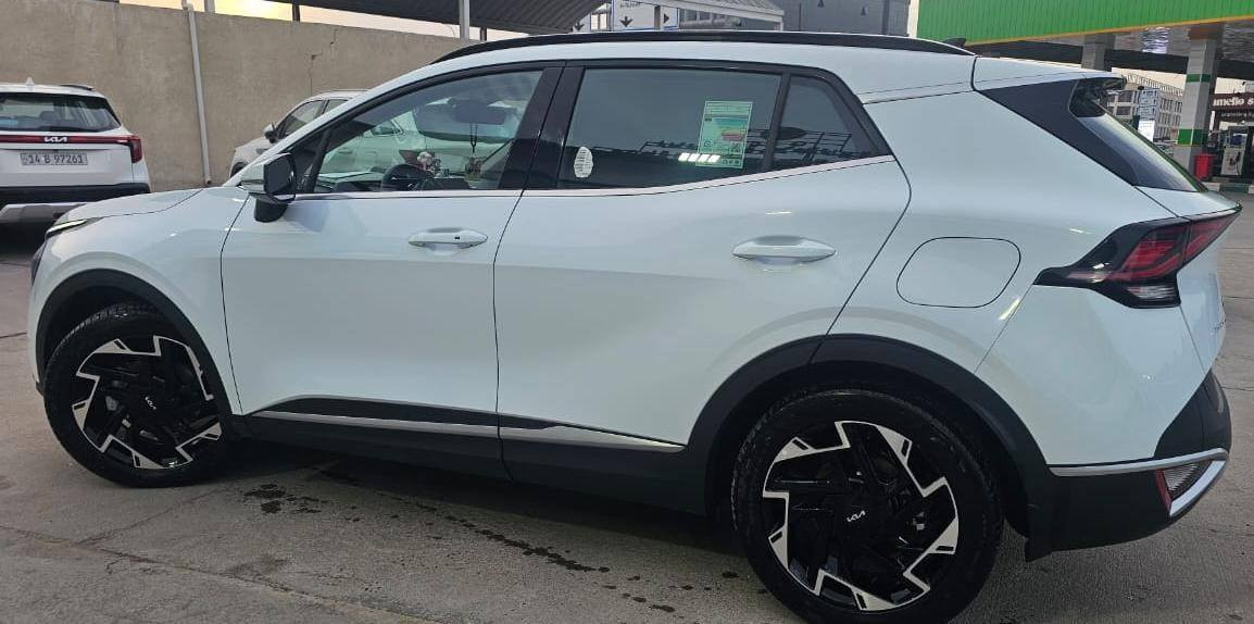 السلام عليكم للبيع فول مواصفات مكفول ماشيه 7 الف مديل 25 
***********
