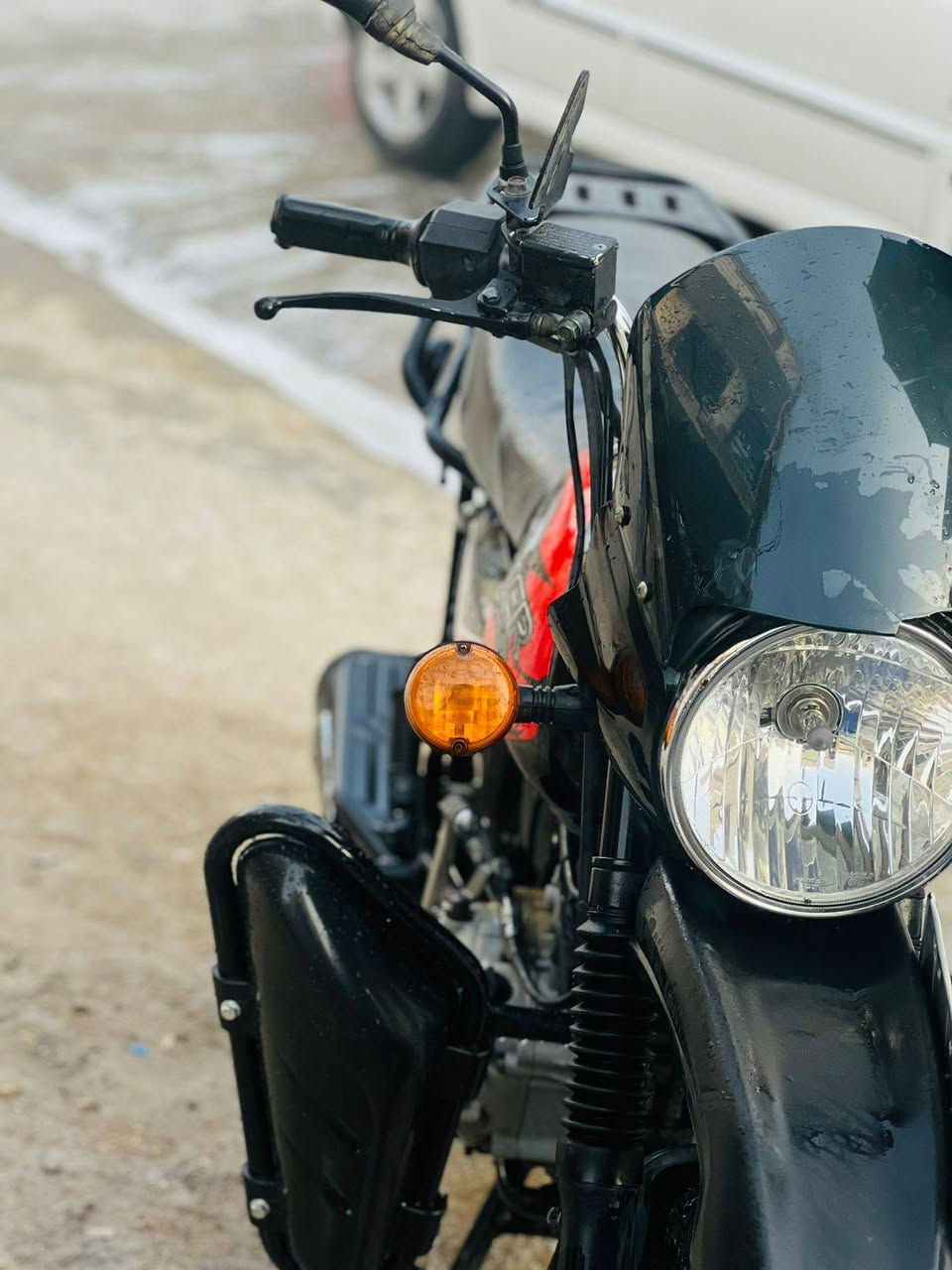 مداور ثاني يوم كهربائيات فول تايرت جدد

مكينه مبدل زنجيل فقط لاتبخير لاتنقيص ناعمه تخبل 

 دراجه ماناقصها ولا برغي السعر 1850   وبيها مجال بسيط للاستفسار الاتصال ***********
