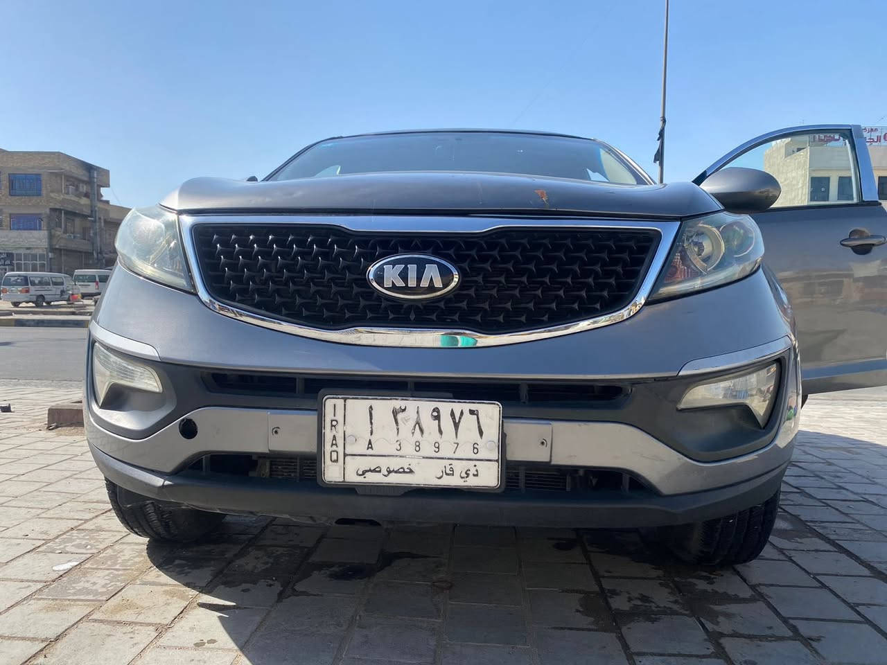 السلام عليكم كيا سبورتج 2014 رقم دولي باسمي تحويل بغداد سيارة صبغ عام صدر جديد تخم تاير المكان بغداد السعر 90 ورقة بيها مجال قليل مستعجل على بيعتها ***********
