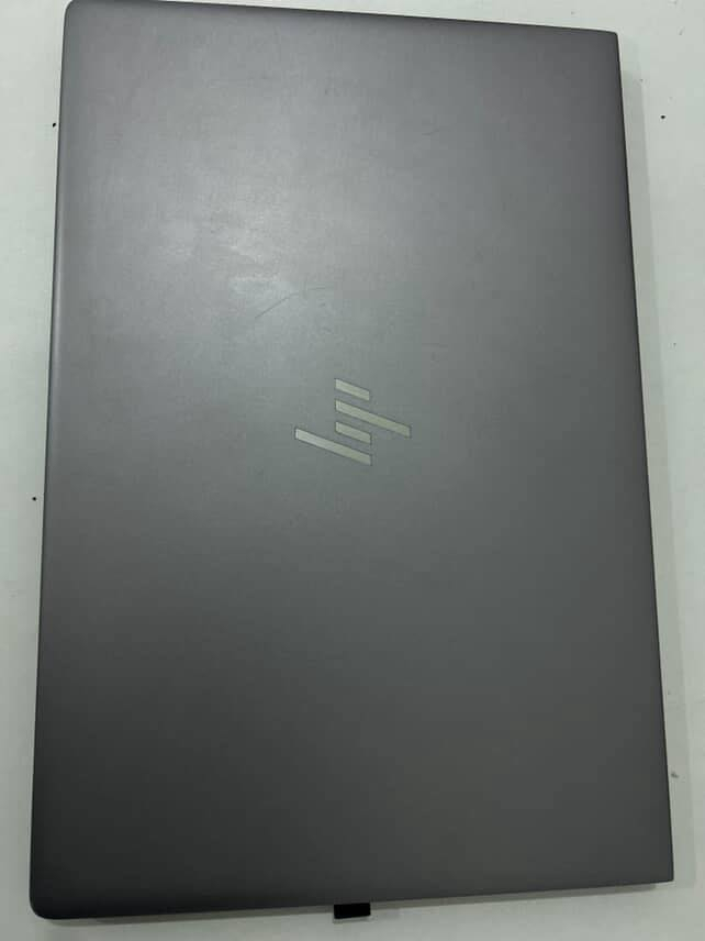حاسبة hp zbook 15u g6
core i7
جيل ثامن

ذاكرة 512

كارت داخلي 

السعر ٢٥٠

التواصل ***********
