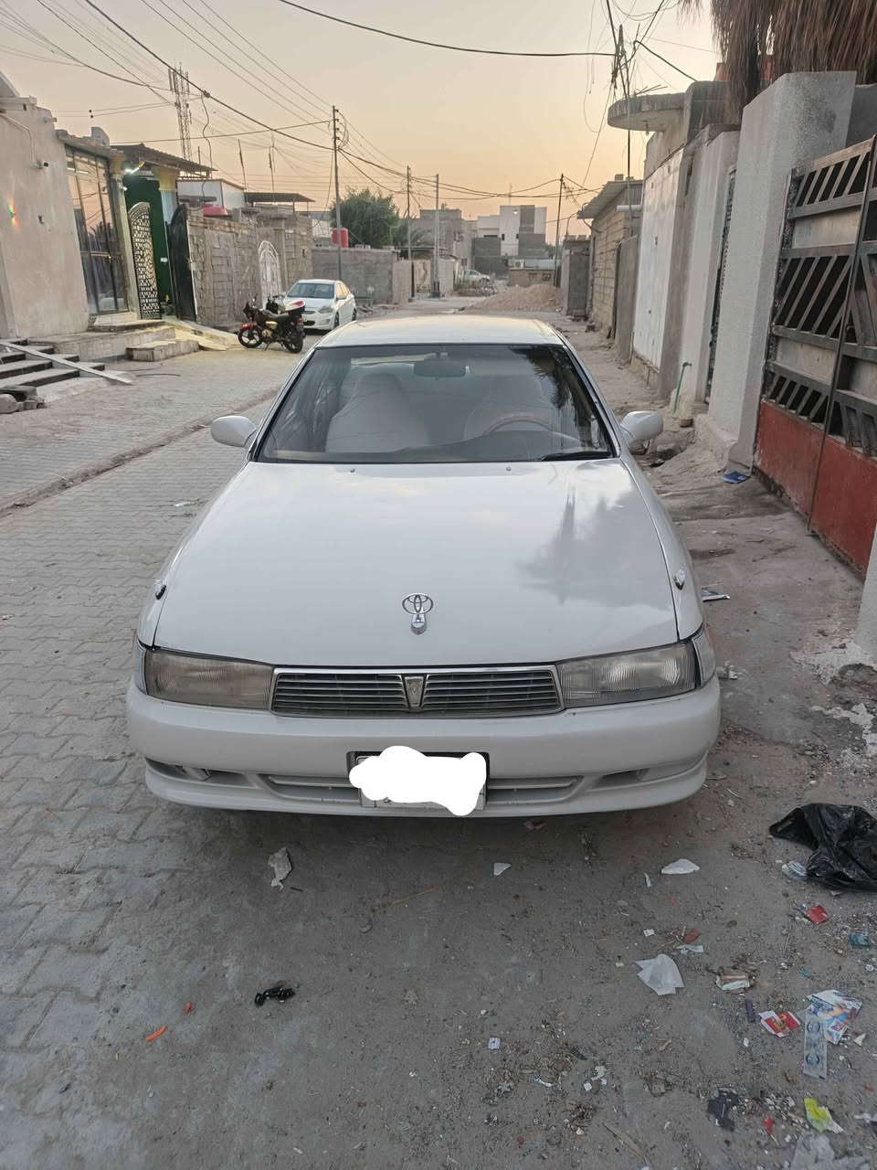 كرستا نفخ مديل ١٩٩٣مكفولة من كص ونقل سيارة مصبوغة عام سيارة نصبتها كلش حلوة  مكينة بيها ضعف سعرها ٤٣وبيها مجال قليل *********** البصرة, العراق
