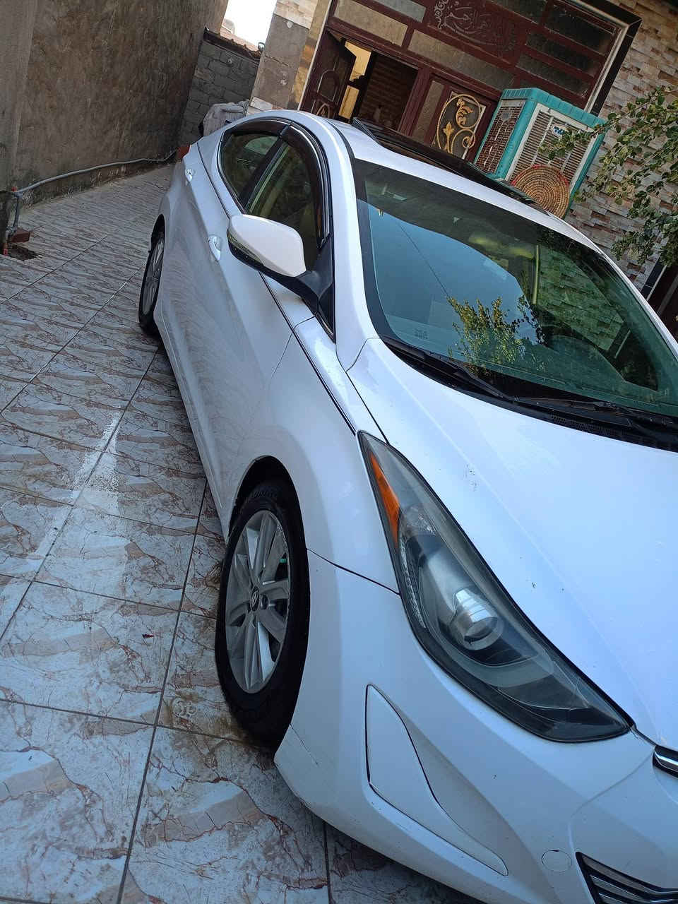 سلام عليكم حبيبي النتر ا موديل 2015 حادث جاملغ وبنيد بدون دواخل مكينه مامفتوحات وجاهز من كير ومكينه وحديه وتبريد وتخم تاير رقم بابل العنوان حله *********** السعر 109 وبيه مجال قليل
