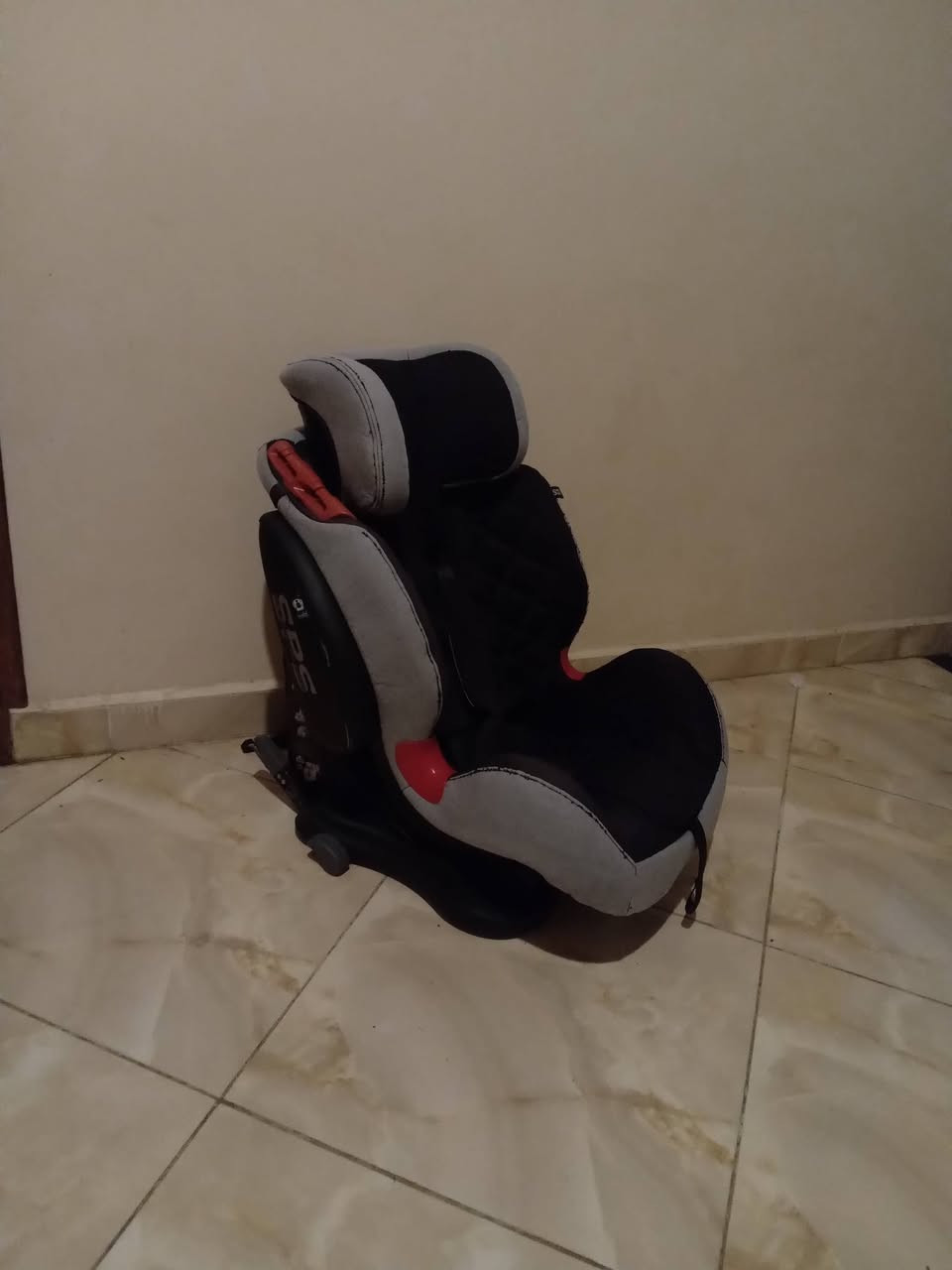 Siege isofix


**إذا كنت صاحب هذا الإعلان وتريد حذفه لأي سبب، رجاءا أرسل رسالة إلى الدعم الفني**
