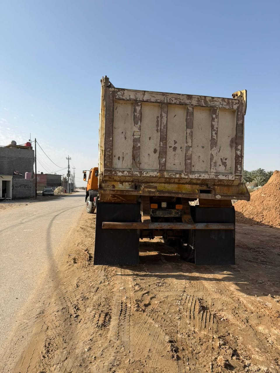 للبيع
 تنباع بالكامل 

موديل 80 مكينة 44 دبل تيربو 

كير فافون 180 

مجموعه جي اف شاصي غير مكفول 

رقم اجنبي 3 لوحات مربوطة 

قلاب بالسنوية 4 محاور 42 طن 

سيارة جاهزة للشغل عربانة ناصر 2007  تخم تاير مكفوله العربانة فقط بصندوك شوي ترتيبات مكان كربلاء للاستفسار 

***********

***********
