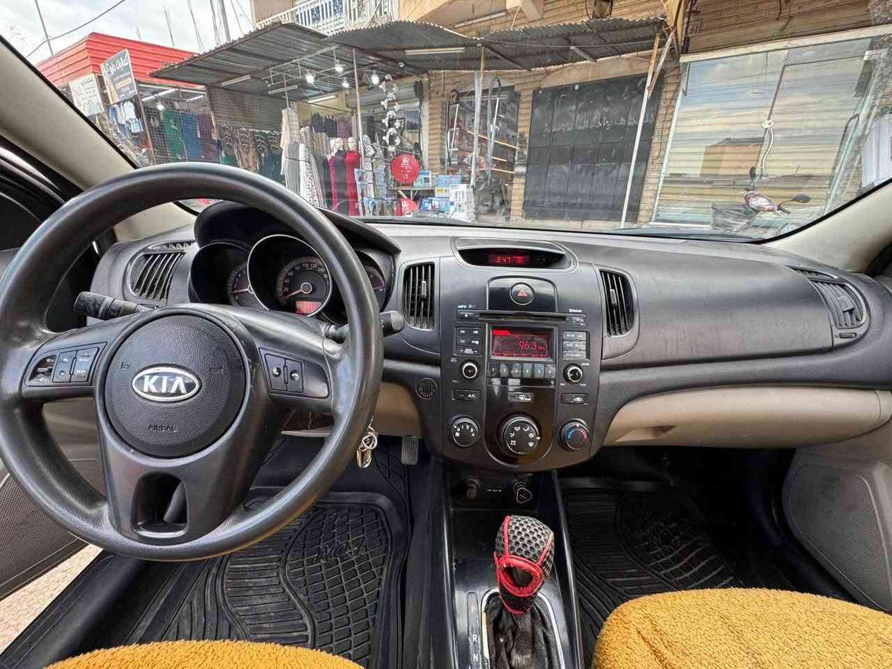 سيراتو 2012 صبغ 5قطع بدون دواخل كبس ***********@@***********سعر 85
