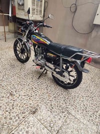 ٢٠٠ • ٢٠٢٥ • منفيس اصلي