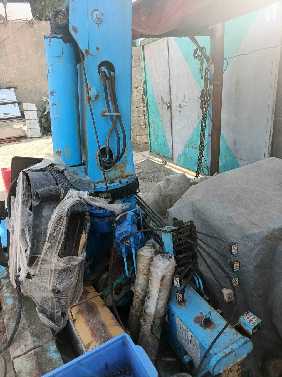 سلام عليكم للبيع كرين تادانه سلايتين حاويه مامشتغل بل عراق سعر تصال رقم***********
