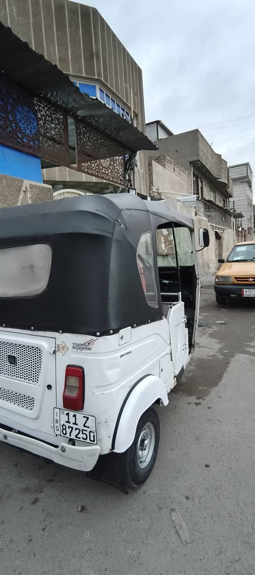 سلام عليكم تكتك موديل 2021 شهر الثامن للبيع التكتك لا صبغ ولا ضربة حتى الدوس مامعمره بعدها بلاديه  والمكينة خير من الله وناعمه 
رقمها بغداد انگليزي وتحويل ثاني يوم 
السعر :8250
العنوان :  بغداد مدينة الصدر 
للاستفسار : ***********
