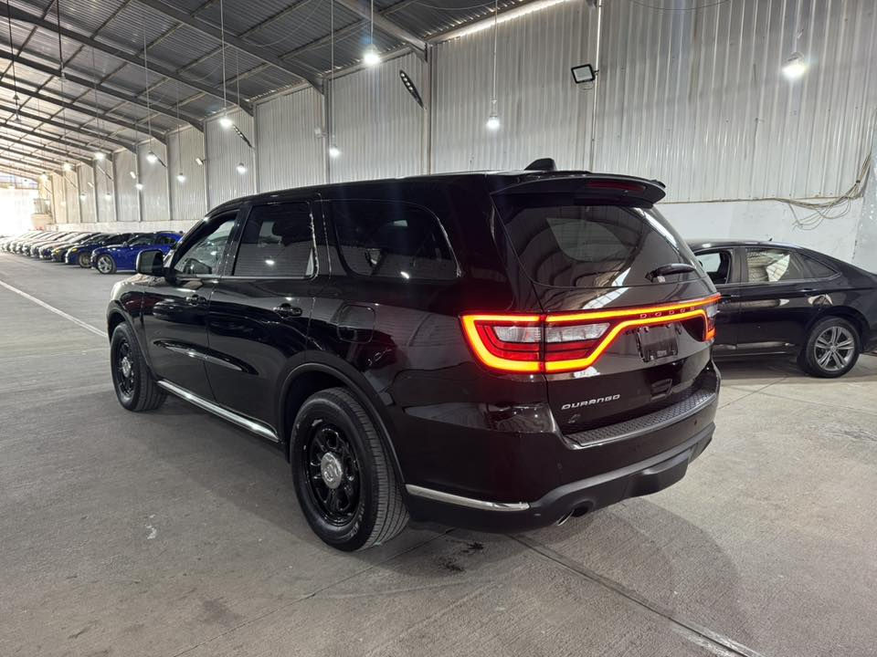 🚔🚨دوج دورانگو موديل   pursuit  2023 V8 AWD سيارة بدون ايرباك بدون صبخ فقط PDR على بارد  تقليم موضح بصور ماشية. 4500mi خفيف بجم كبس  سعر   240 $. و مجال. لتواصل          مراوسة.  ***********   .***********
