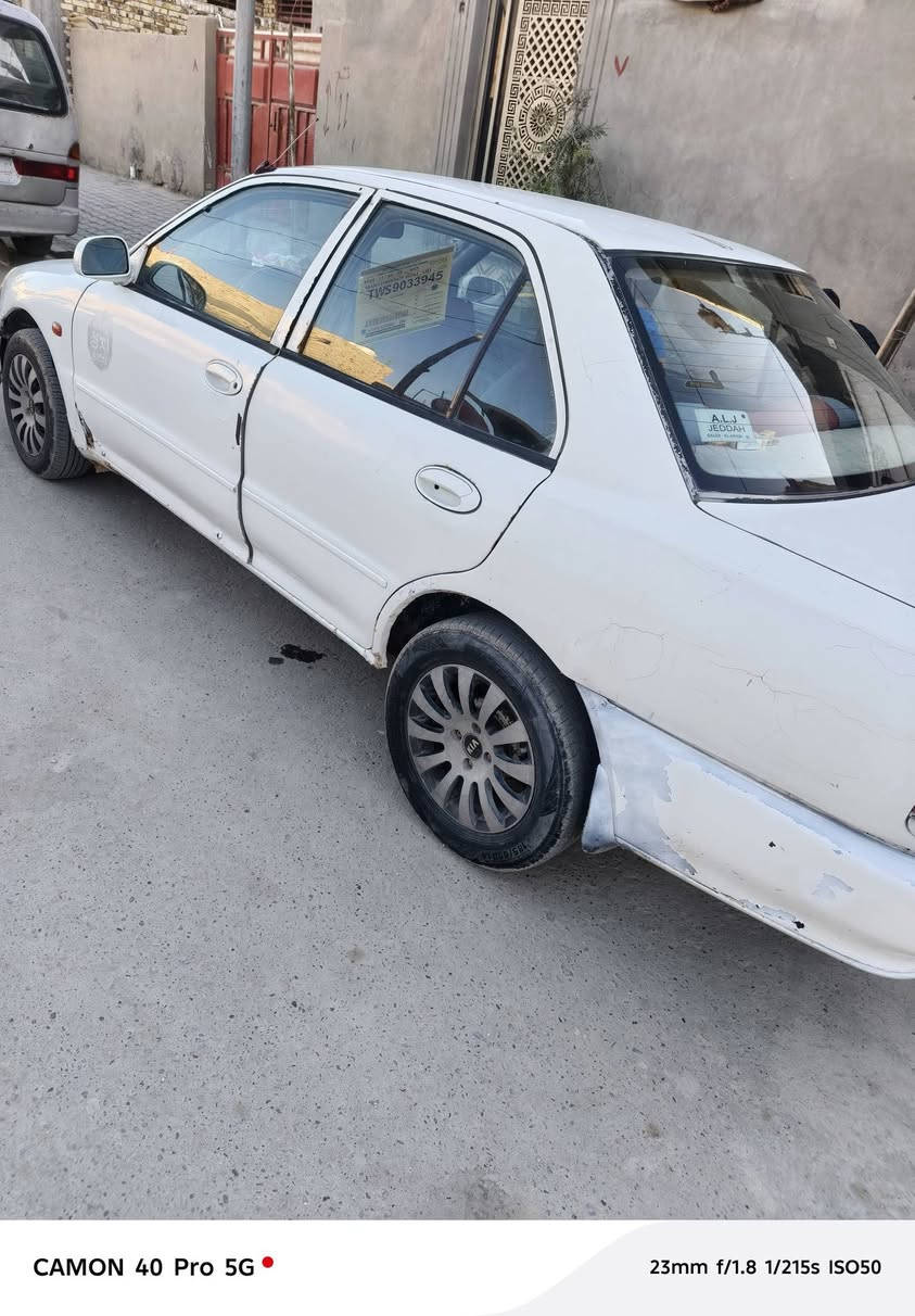 السلام عليكم
برتون للبيع او مرواس موديل 2002
 سياره جهازه مال جناي تبريد شغال وي سويج كير اوتماتيك  مالكهه جيراني مكاني الديوانيه حي الجامعه
للتواصل او استفسار الاتصال ***********
