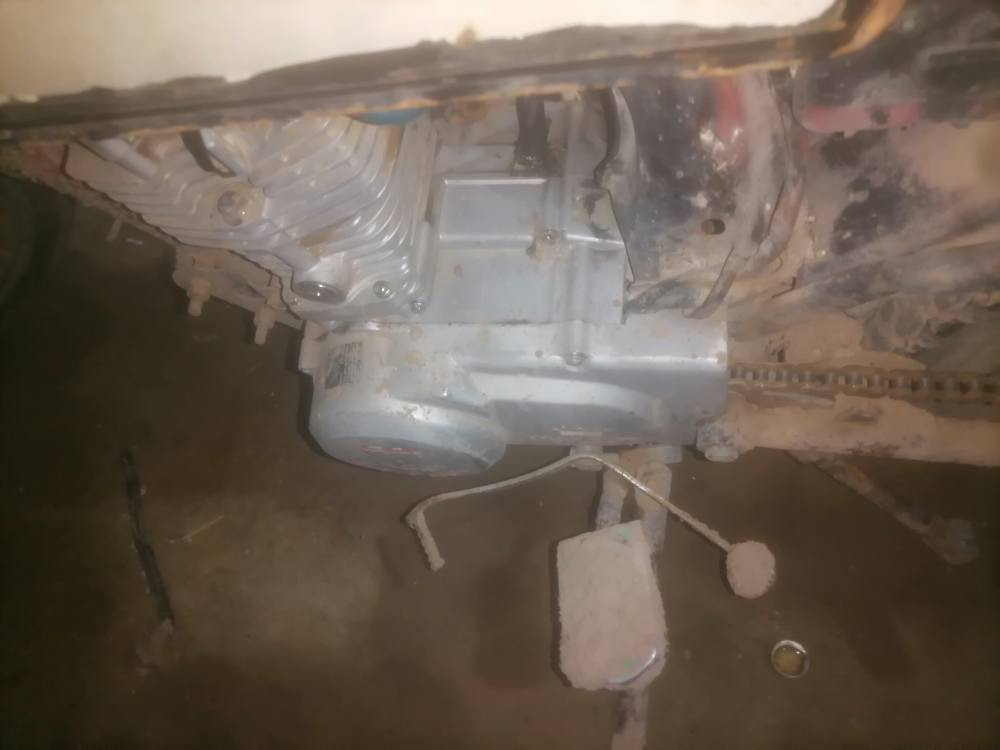 سلام عليكم ماطور البيع. بارت عيتاني 5 تسعات. ماطور كلشي مابي هندر واحد يشتقل ماطور تجي شوفو كبل لا تاخذو دفعلئ سعر ابيعك. هاذه رقمي***********
