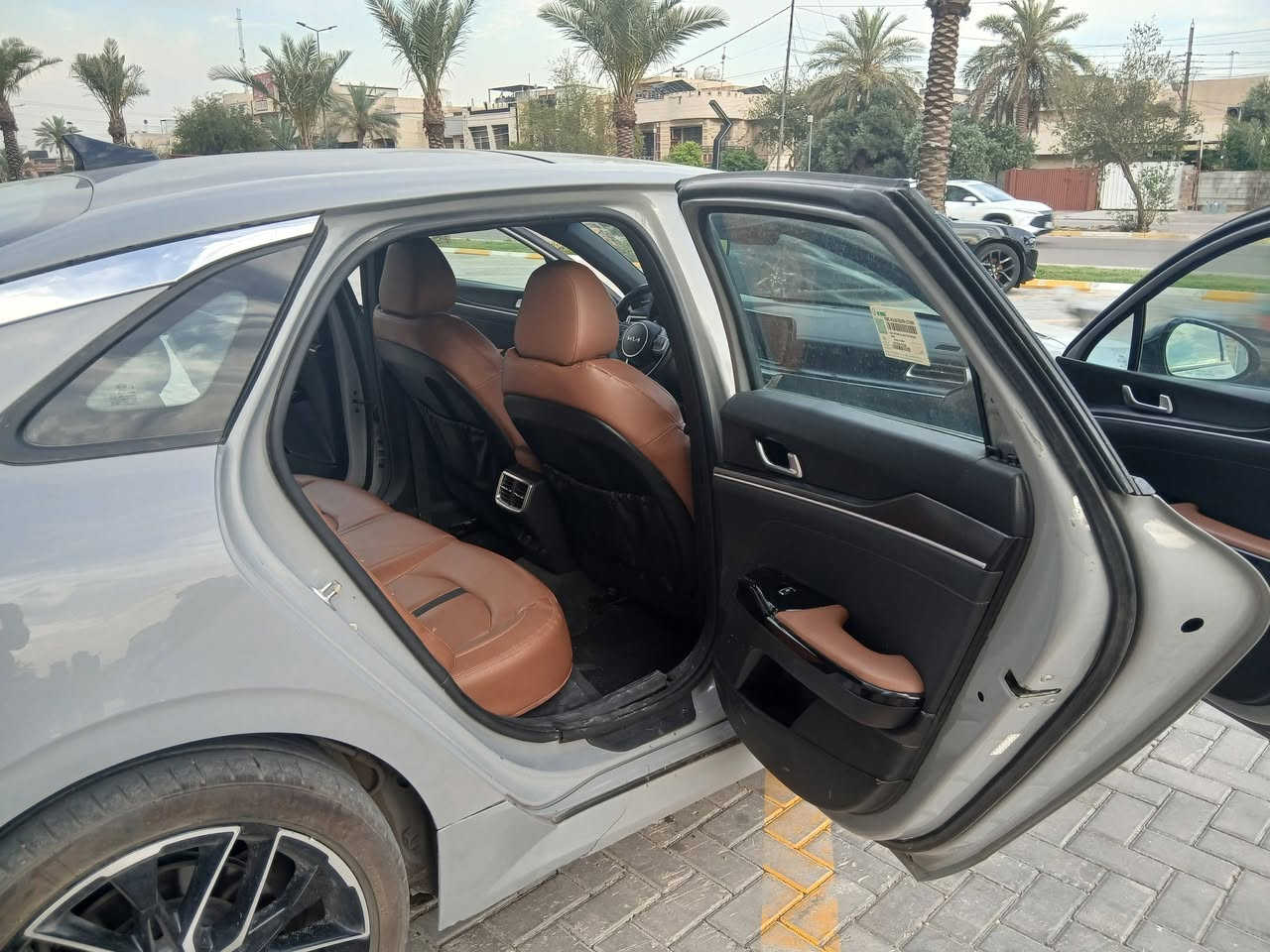 كي فايف موديل ٢٠٢٤.فول مواصفات بنوراما جلد كرسي كهرباء وتدفع تشغيل عن بعد رادار امامي  نقطه عمياع تحديد مسار شفتات للستيرن شاشه كبيره مكينه الفين وخمسمائة تربو ماشية٧الف تبدليل ٣قطع مكان السيارة بغداد سعر(160$)بدون رقم استفسار اتصل ***********
