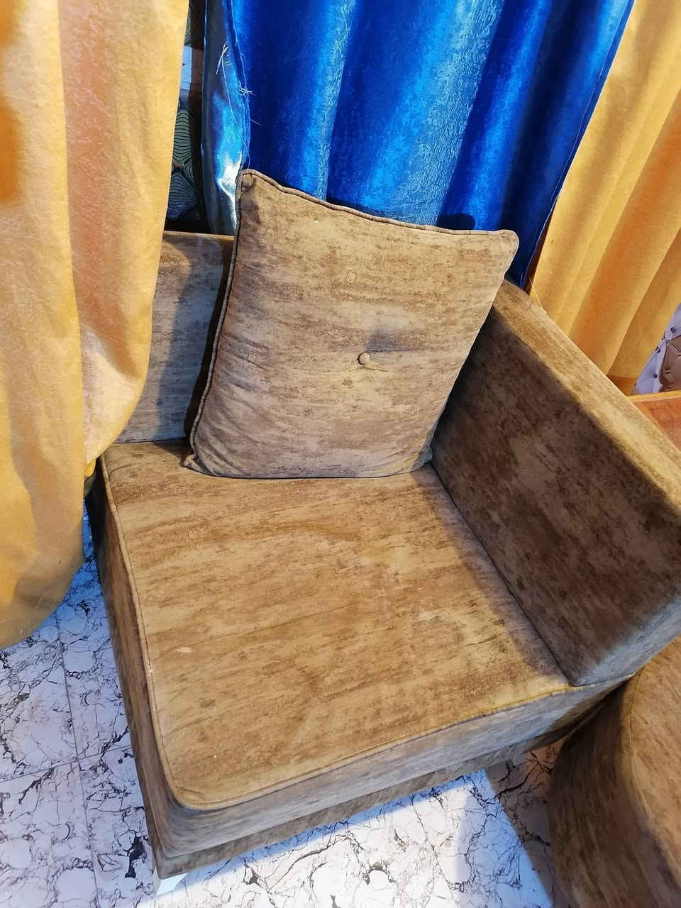 ديوان تركي مستخدم نظيف
ديوان تركي مستخدم نظيف
سعر مناسب
العنوان الشطره
شارع معمل ثلج قرب كراج حي الزهور
الاتصال والاستفسار
***********
***********
