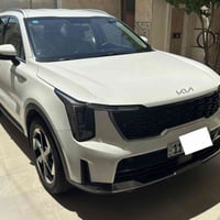 سورنتو ٢٠٢٤ • ماشي ٣٧ ألف • مكفولة