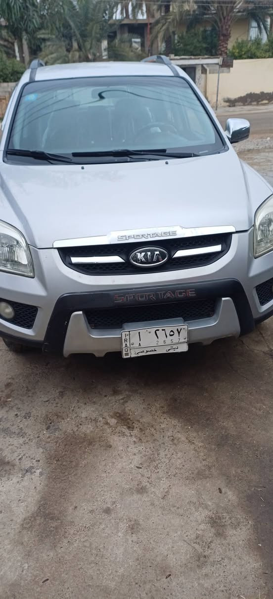 سبورتج  2009للبيع اومراوس مكفوله من الصبغ والضرر مكينه وكير كفاله كشن جلد وهيترات سعرهه 123وبيهه مجال مكاني بعقوبه رقمي ***********
