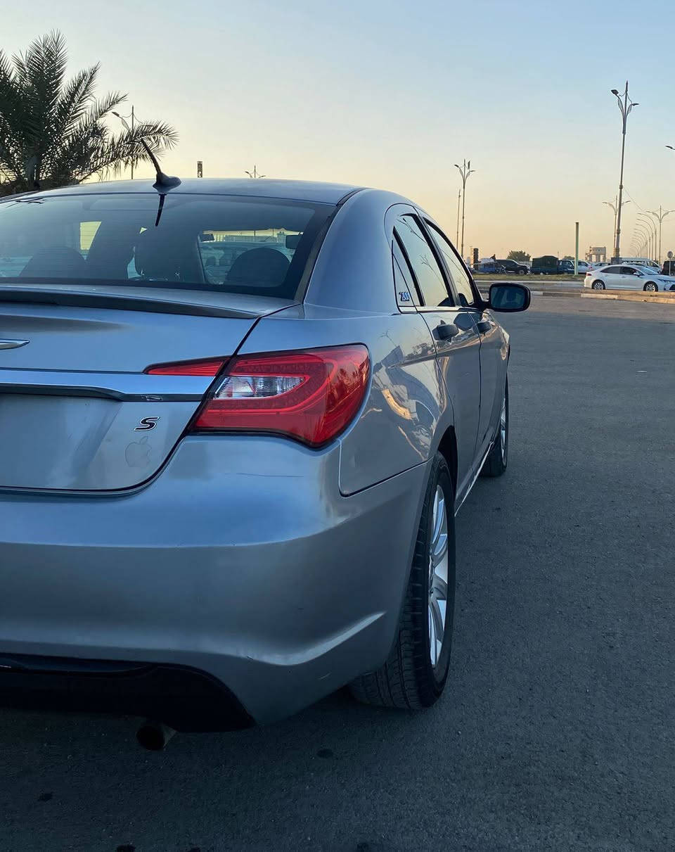 السلام عليكم c200 موديل 2013 فئه S
رقم بابل مشروع وطني 
محرك 2400
تخم تاير جديد
حداديه 90‎%‎‎
گير ومحرك كفاله
تبريد ثلج
السياره مابيه كل نقص
حادثه جاملغ وربع البنيد على جهة دبه الزراگات وهنا صار بيه قطعتين صبغ السعر 90 وبيه مجال قليل مكاني كربلاء غير متواجد على الفيس بوك فقط اتصال او الواتساب الرقم  *********** كربلاء, العراق
