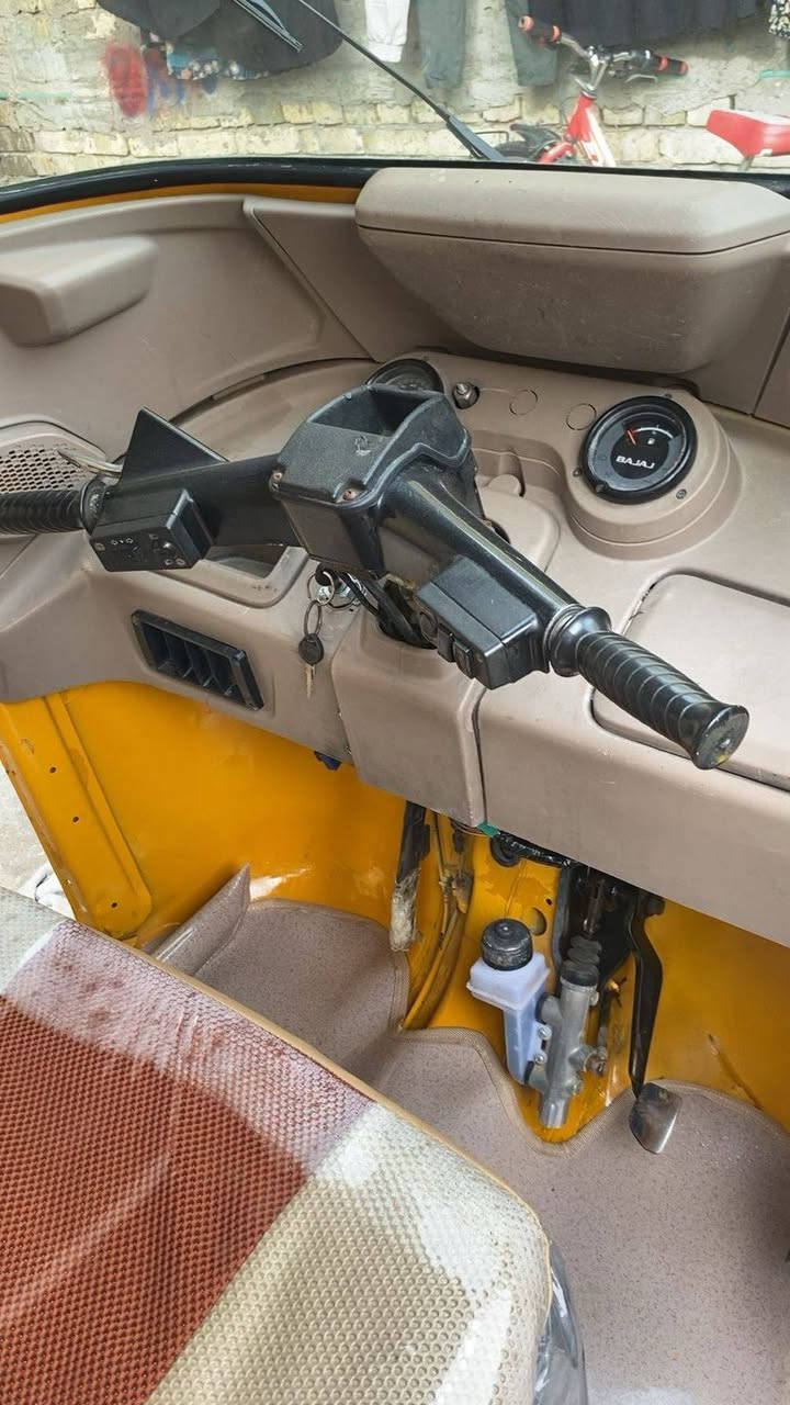 يا الله سلام عليكم تكتك موديل 21 تكتك حلوه مال جناي 
السعر 7وربع مكاني حي الكوفه قرب تقاطع كسره وعطش 

***********
