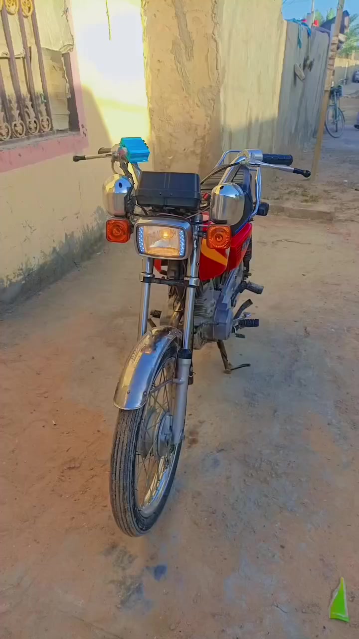 للبيع السعر 260 مو شراي لا طب تعامل وتعبني 🖐


**إذا كنت صاحب هذا الإعلان وتريد حذفه لأي سبب، رجاءا أرسل رسالة إلى الدعم الفني**