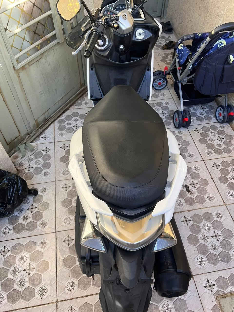 ماجستا اس ياباني ماشيه 26 كفاله عامه مكينه برغي ما مفتوح بيهة كفرات زلغ مابيهن بانزين كله محسن الدراجه اخت الزيرو نازله من الرمبه صارلهة شهر كفاله عامه من كلشي تاخذهة من الباب مكاني بغداد البلديات *********** معروضه ب14 وبيهة مجال
