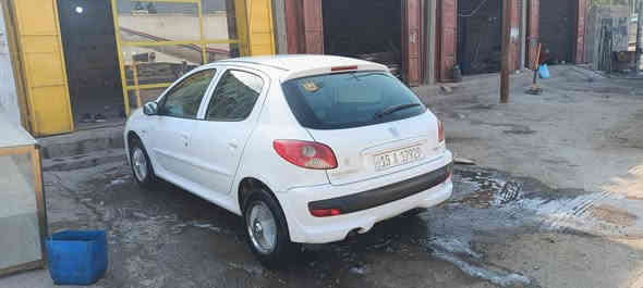 بيجو حجم 206/موديل 2012/سنوية 2030بسمي رقم انكليزي  تحويل بدون هزة السيارة بلادية بدون صبغ مسجل بلوتوث التبريد كمبريسر فقط الصدرالامامي فقط50/50خلفي تمام السيارة كلهة شغالة وكاملة محرك كير تمام السعر.  /45/////تواصل واتس اب///////***********////***********
