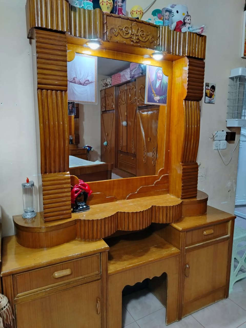 سلام عليكم غرفه للبيع هاي كدامكم كلش نضيفه مو سوكيه.. الغرفه تتكون من كنتور ابو 6 طابقين زاويه طابقين ميز مرايه جربايه نفرين ميز بلازمه بيع مستعجل

‭٠٧٨٢ ٢٢١ ١٦٦٣‬
