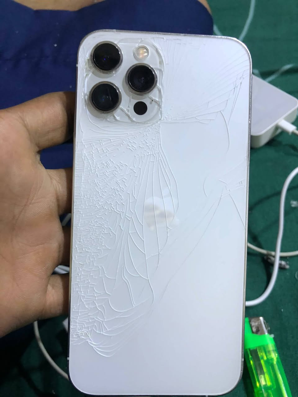 ايفون 12 للبيع بطاريه 84 نضيف ما مفتوح كلشي بي مكفول بس الخط ما يشتغل ب350


**إذا كنت صاحب هذا الإعلان وتريد حذفه لأي سبب، رجاءا أرسل رسالة إلى الدعم الفني**