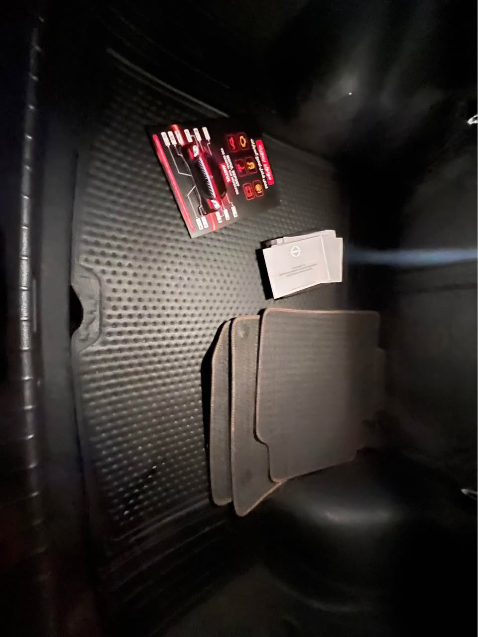 Nissan Altima SR 2022
1N4BL4CV4NN367983
ماوەی ڕۆیشتو (74,000)
هەزەی نوێیە و سەنەویەی تا 2029
بەناوی خۆمەو سێرڤسی کاملی لۆ کرایە لە شەریکەی Totachi
گێڕ و مەکینەی کەپسە پێش و پشت کەپسە هیچ پەڕەشوتێکی نەتەقیوە دەعمەکەی خەفیفە وێنەو ڕەقەم شانسیم داناوە دوو دەرگای بە بیلادی هەمان ڕەنگ گۆڕاوە دوو بست چاملغی دواوەی سەکن بەس سوبغە وە دوو شوێنی ساردەکوتە چام نەکرتەوە هەر وەکو لە سۆنەرەکە دیارە و لە وێنەکان ئاماژەم پێکردووە تابڵێی سەیارەیەکی خاوێن و بێ مەسرەفە وە کامل کەمالیاتی لۆ کرایە دوو سویجی ڵەگەڵە و وەکو مواسەفات ئەوا فول مواسەفاتەSRی سپۆڕتە
 بەس سلایت نیە .
ڵەگەڵ ڕێز.
Whats app , Viber (***********)
بۆ وێنەی زیاتر نامە بنێرن . أربيل, العراق
