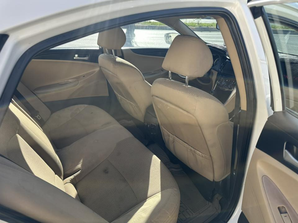 سوناتا خليجي 2014 للبيع سياره جاهزه بيه صبغ باب لخلفي ودور جاملغات لخلفيه سعر 118 مكان النجف 
لاستفسار ***********
