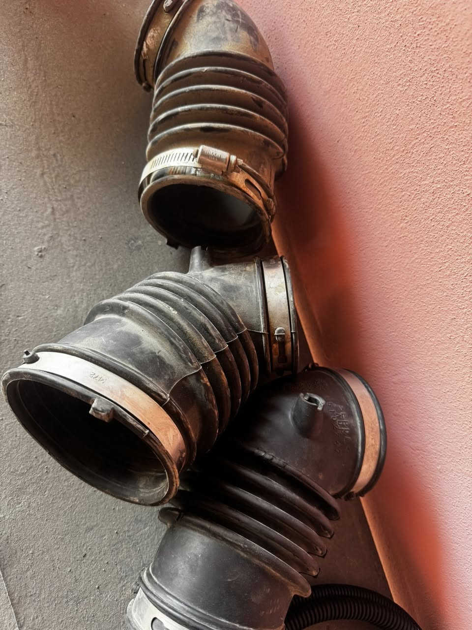 سلام عليكم متوفر قطع غيار امبالا و بلاندر و بأسعار مناسبة 📱***********
