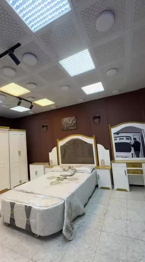 السلام عليكم غرفة عراقي فصال تركي جديدة سبب البيع المكان زغير السعر مليون و١٠٠ المكان الشعب مقابل الاطفائية التصال او الستفسار ***********)(***********
