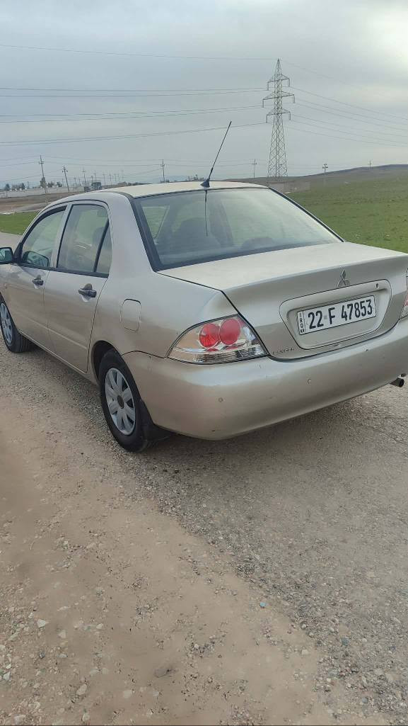 لانسه ر مو ديل ٢٠١٠ تو ماتيك جام كاره با گير مه كينه ته بريد ته قه و ره قه به شه رت سه نه وي نوييه ته حويل غرامه به شه رت نيو بونيتي سبوخه بي ناو ده حمو ليدرا وي نيه ٤ تا يه ي نويي له بنه *********** كويسينجاك, أربيل
