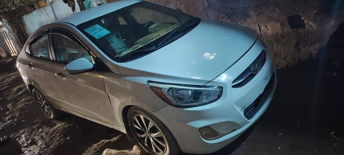 اكسنت للبيع مكانها نجف سياره حلوه ونضيفه سياره رقم انبار جاهزه من كلشي وسونار موضح بي كلشي سياره سعرها 85 وبيها مجال الاستفسار

***********
 ***********
