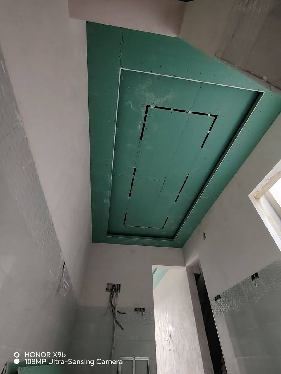 ديكورات جبسنبورد
العدل 11 دولار معه الطلس 

و ديكور 15دولار معه الطلس 

دقه في العمل وضمان حقيقي

داخل الموصل 

*********** واتساب 

*********** واتساب
