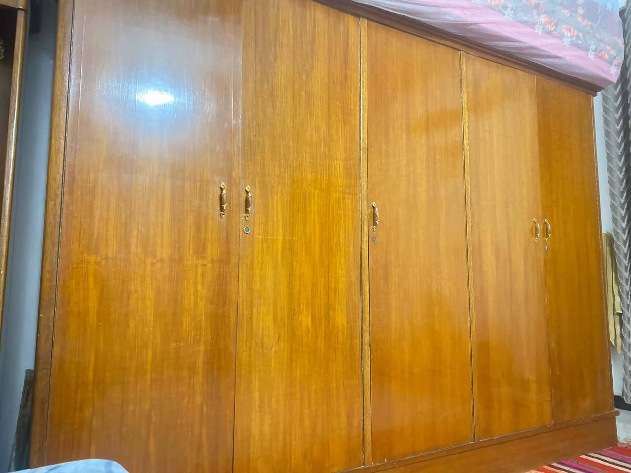 غرفه نوم صاج للبيع تحتوي ع خمس قطع للبيع بسعر 450 وبيه مجال بسيط


**إذا كنت صاحب هذا الإعلان وتريد حذفه لأي سبب، رجاءا أرسل رسالة إلى الدعم الفني**