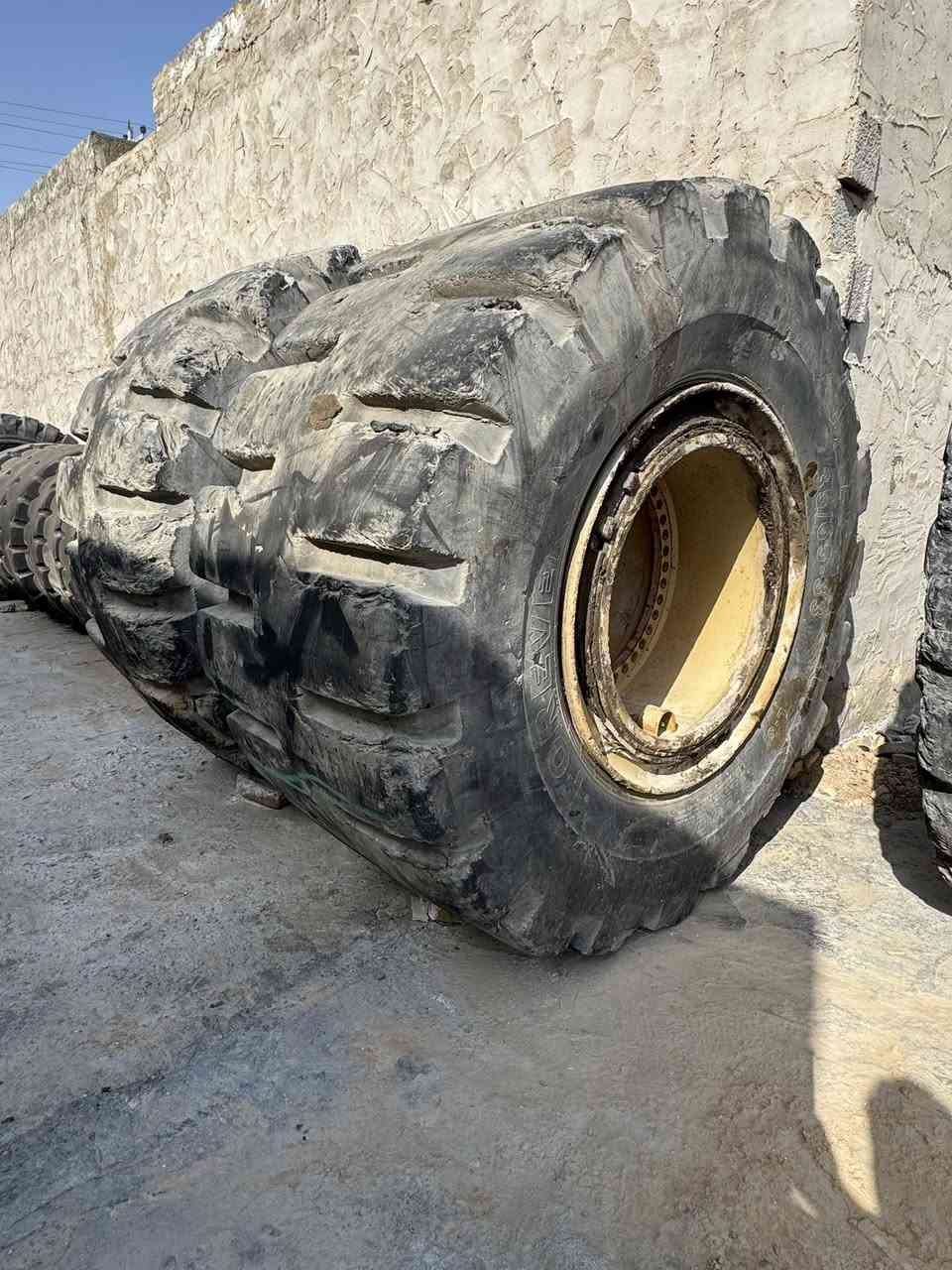 سلام عليكم ورحمة الله وبركاته)
تايرات باله مستورد احجام مختلفه

٣٣-٦٥-٣٥

٢٥-٥-٢٩

٢٥-٥-٢٦

٢٥-٢١٠٠

٢٥-١٨٠٠

٢٥-٥-٢٣

٢٥-١٦٠٠

العنوان نجف الاستفسار*********** واتساب

حيدرالجبوري
