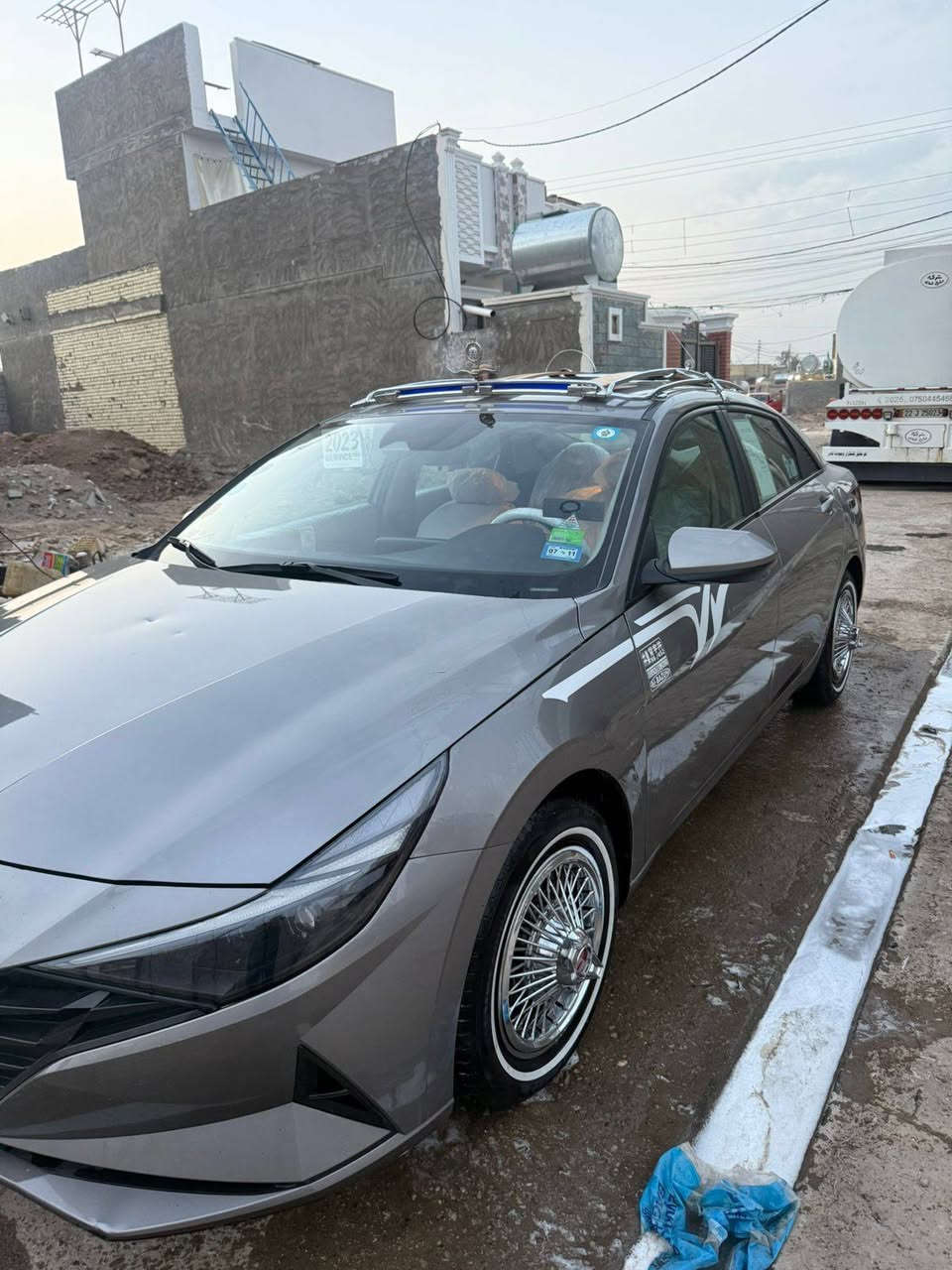 سلام عليكم شباب النتره 2023وارد امركي حادث قطعتين بدون دواخل بنيد وجاملق نفس لون مال كصه ماشيه ٤٩ حقيقي كيرك محرك مكفولات تخم تاير جديد حداديه جديده سياره نص فول بصمه تشغيل عن بعد رادر امامي سعر 165         ***********
