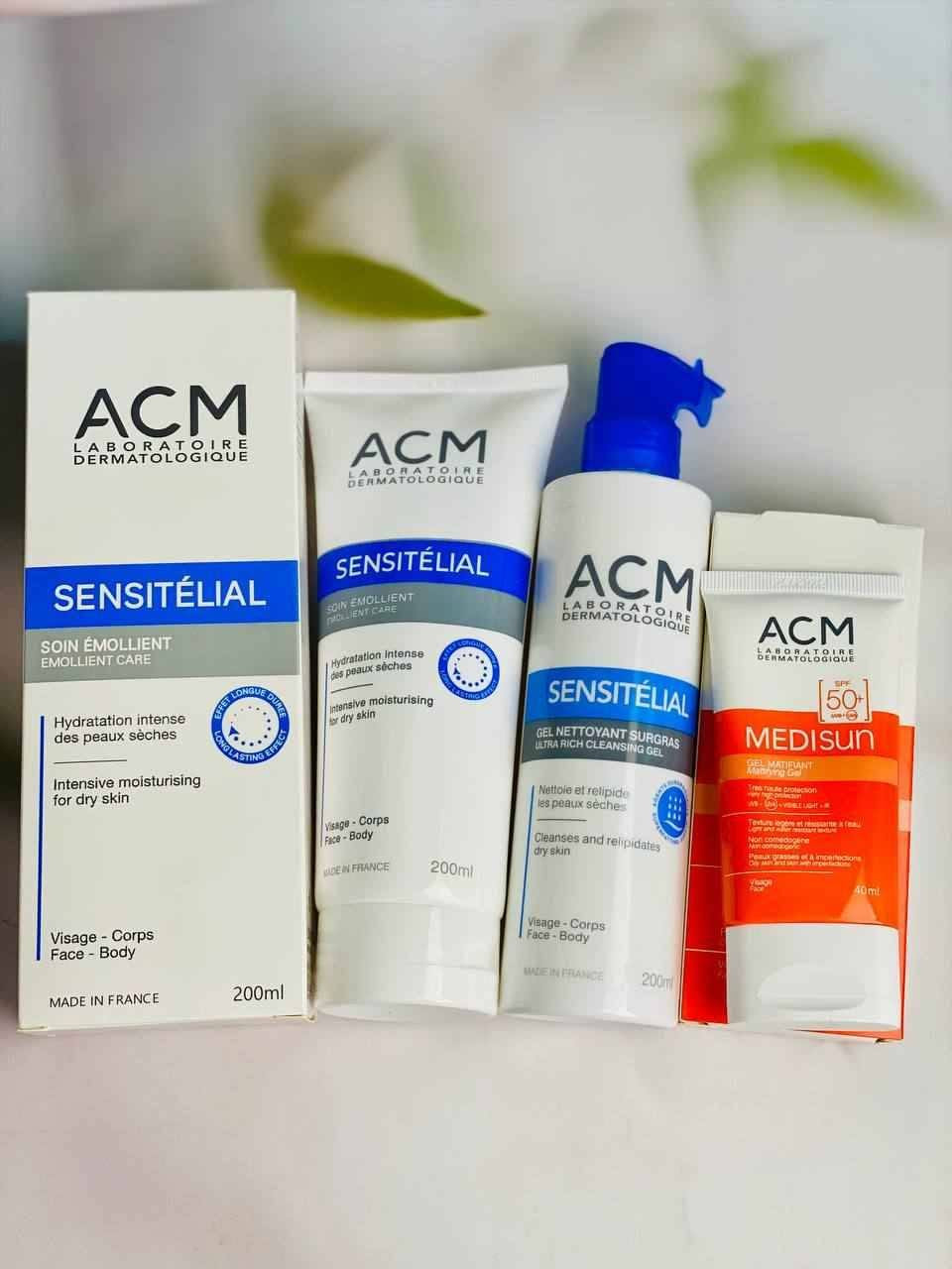 كورس ACM الفرنسي للعناية المتكاملة 🇫🇷✨
للبشرة الجافة والحساسة، وفرنالكم أفضل روتين طبي من ACM للعناية بالوجه والجسم:
• غسول Sensitélial Gel ينظف بلطف ويرطب البشرة بدون ما يسبب جفاف.
• مرطب Sensitélial Emollient : كريم علاجي مكثف يقضي على الجفاف والتقشر تماماً.
• واقي شمس Medisun SPF 50+ : حماية قوية بتركيبة مطفية (ما تلمع) وخفيفة على الوجه.
الفوائد:
 طبي وآمن للبشرة الحساسة.
 صناعة فرنسية أصلية.
 ترطيب يدوم طويلاً.
للحجز والاستفسار خاص 
#كوزمتك_العراق
#ميكب_العراق
#بغداد
#العراق
#ديالى
#بغداد_كوزمتك
#عناية_بالبشرة
#ميكب
#كوزمتك
#بنات_العراق
#اكسبلور
#ريلز
#ترند بغداد, العراق


**إذا كنت صاحب هذا الإعلان وتريد حذفه لأي سبب، رجاءا أرسل رسالة إلى الدعم الفني**