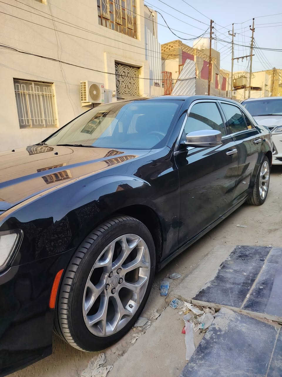 للبيع اوباما هيمي 17 /23 رقم بغداد تحويل بجم كبس بيها قطعتين سعرها مناسب 160 بدون عمله السياره واگفه دوم مامحتاجها مكاني ناصريه مركز ***********
