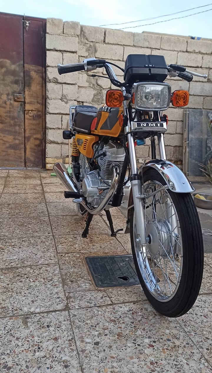 للبيع نامة شلامجة موديل 2023 اصلي اوراق وكيل سيد سعد الدراجة طالعة بالشهر العاشر ماشية قليل استخدام نضيف مال طالب مدرسة وياها چادرها وجنطة المكان الرميثة (السعر خاص) رقمي ، للتواصل (***********)
